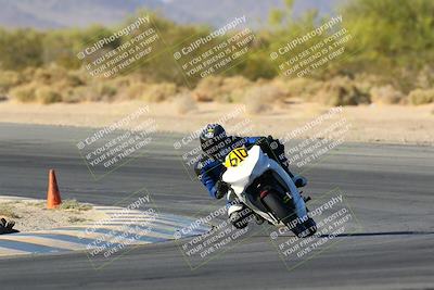 media/Apr-16-2022-CVMA (Sat) [[090b37c3ce]]/Race 15 500 Supersport-350 Supersport/